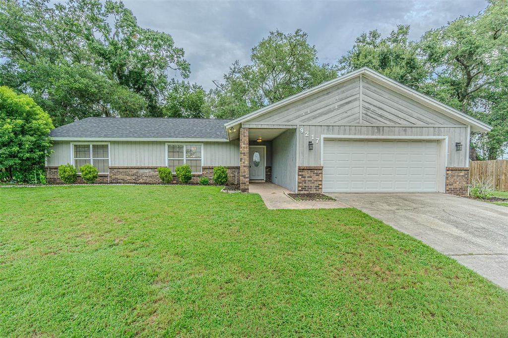 9217 KINGSRIDGE DRIVE, Temple Terrace, FL 33637