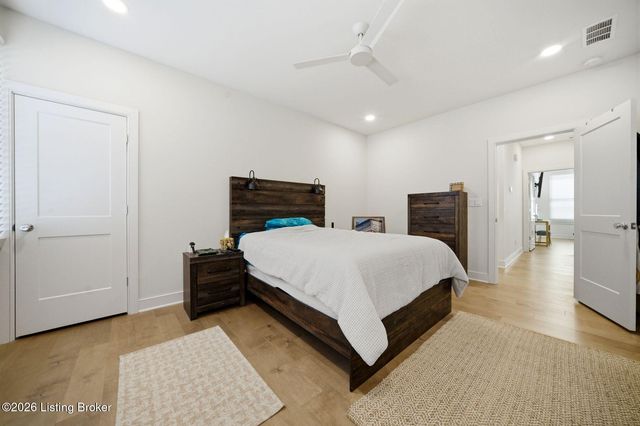 6219 Passionflower Dr, Prospect, KY 40059