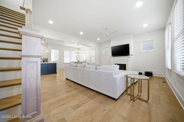 6219 Passionflower Dr, Prospect, KY 40059