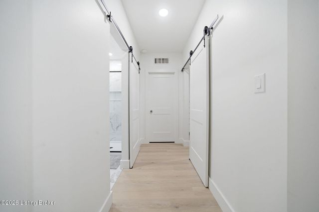 6219 Passionflower Dr, Prospect, KY 40059