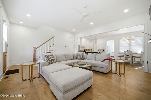 6219 Passionflower Dr, Prospect, KY 40059