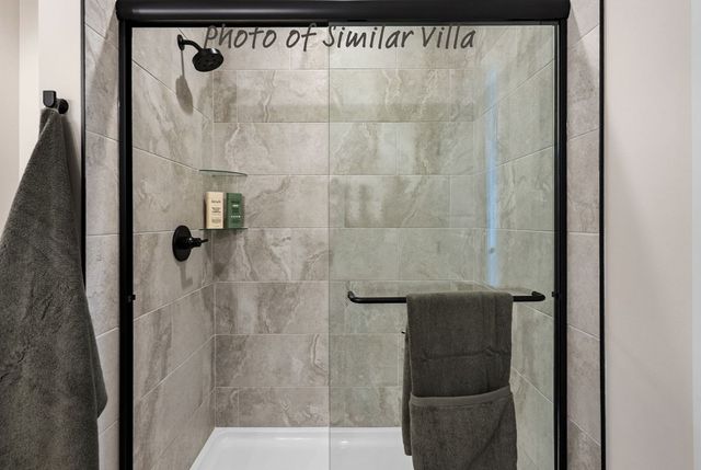 614 15TH Street N, Le Claire, IA 52753