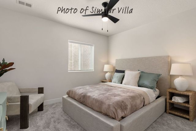 614 15TH Street N, Le Claire, IA 52753