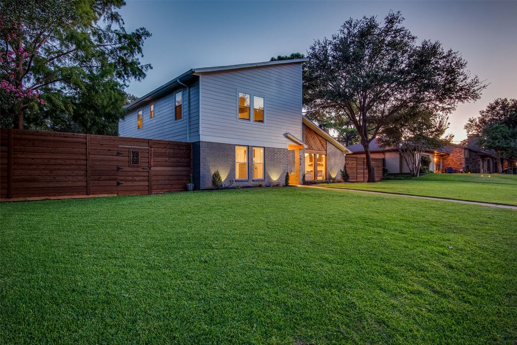 2010 Heatherbrook Drive, Grapevine, TX 76051 — photo 5