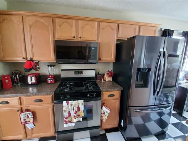 6238 Phillips Lake Cove, Lithonia, GA 30058