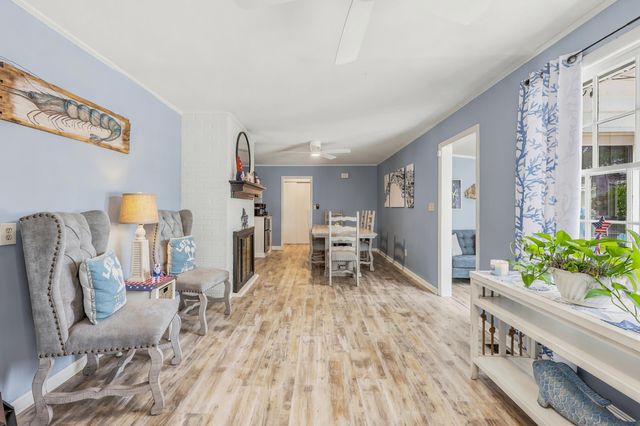 230 Cedar Point Ave., Murrells Inlet, SC 29576