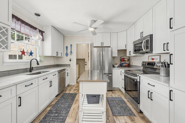 230 Cedar Point Ave., Murrells Inlet, SC 29576