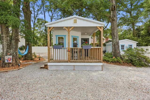 230 Cedar Point Ave., Murrells Inlet, SC 29576