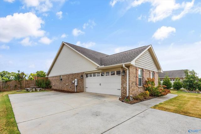 151 Lexi Lane, Meridianville, AL 35769