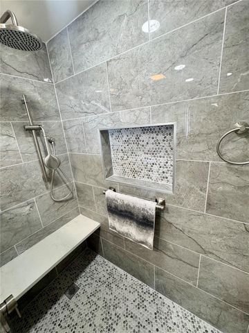 5700 ESCONDIDA BOULEVARD S 403, St Petersburg, FL 33715