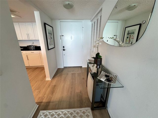 5700 ESCONDIDA BOULEVARD S 403, St Petersburg, FL 33715