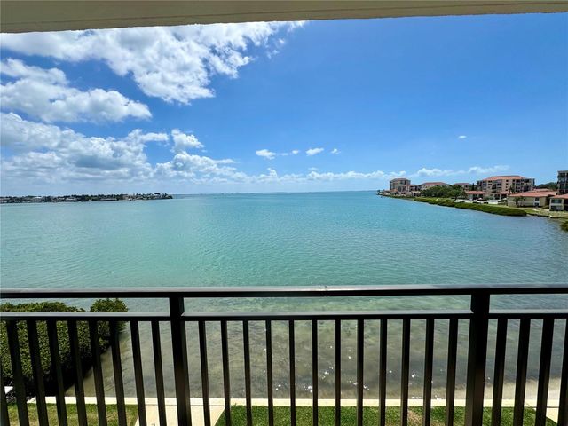 5700 ESCONDIDA BOULEVARD S 403, St Petersburg, FL 33715