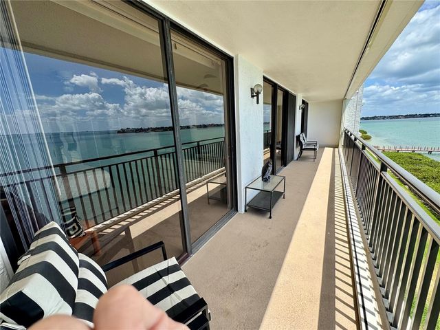 5700 ESCONDIDA BOULEVARD S 403, St Petersburg, FL 33715