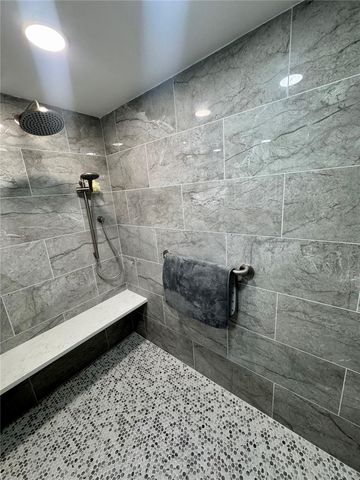 5700 ESCONDIDA BOULEVARD S 403, St Petersburg, FL 33715