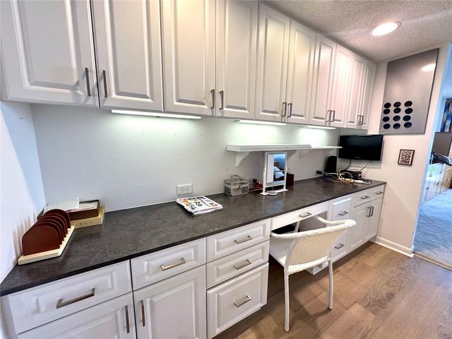 5700 ESCONDIDA BOULEVARD S 403, St Petersburg, FL 33715