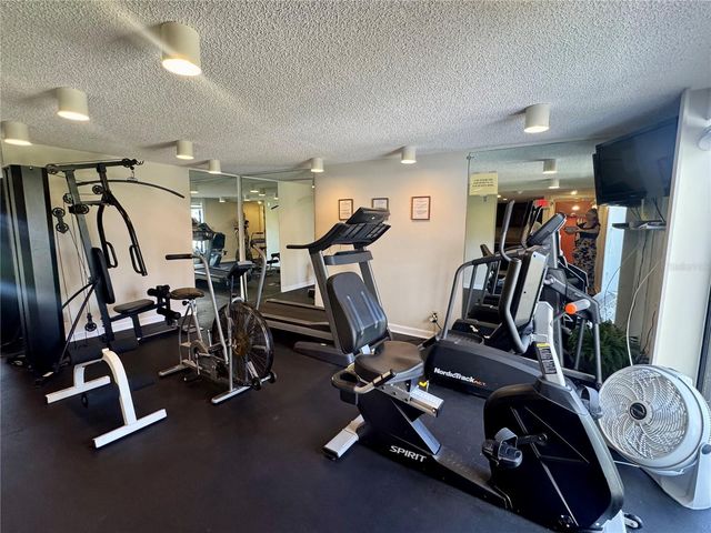 5700 ESCONDIDA BOULEVARD S 403, St Petersburg, FL 33715