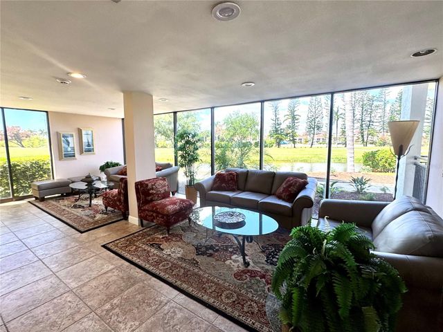 5700 ESCONDIDA BOULEVARD S 403, St Petersburg, FL 33715