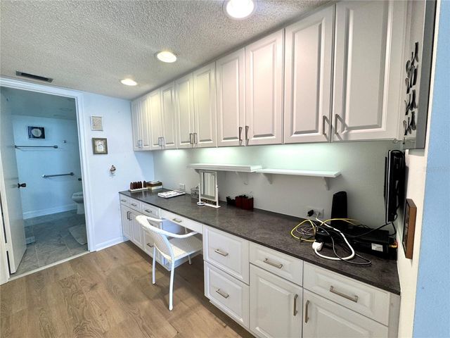 5700 ESCONDIDA BOULEVARD S 403, St Petersburg, FL 33715