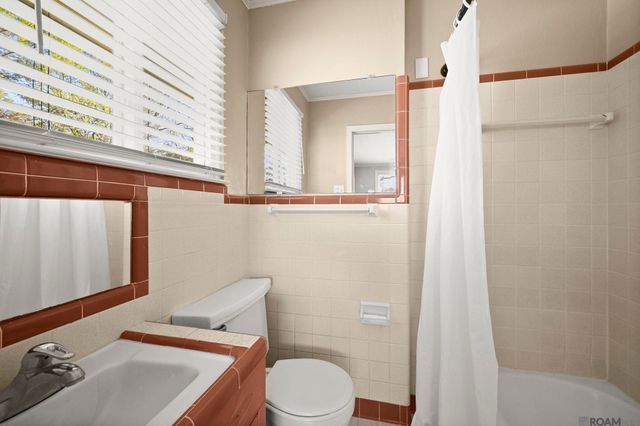 10212 Gurney Rd, Central, LA 70714