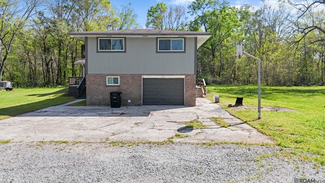 10212 Gurney Rd, Central, LA 70714