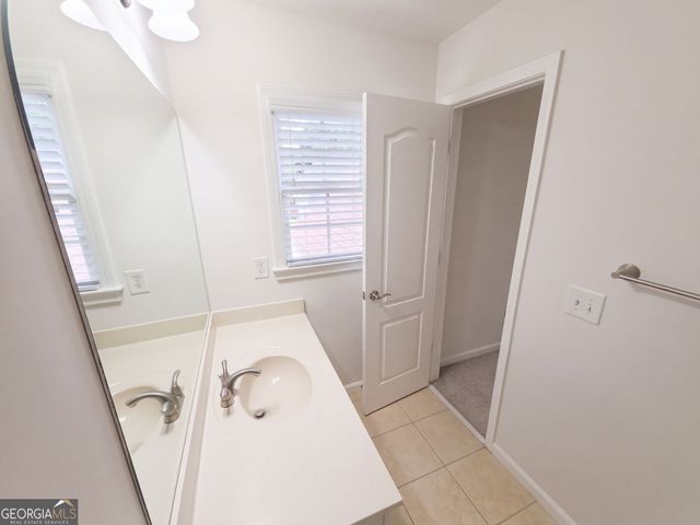 809 Arbor Way, Loganville, GA 30052