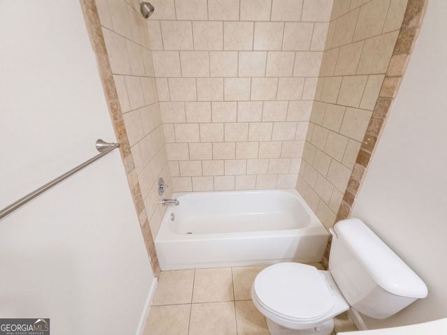 809 Arbor Way, Loganville, GA 30052