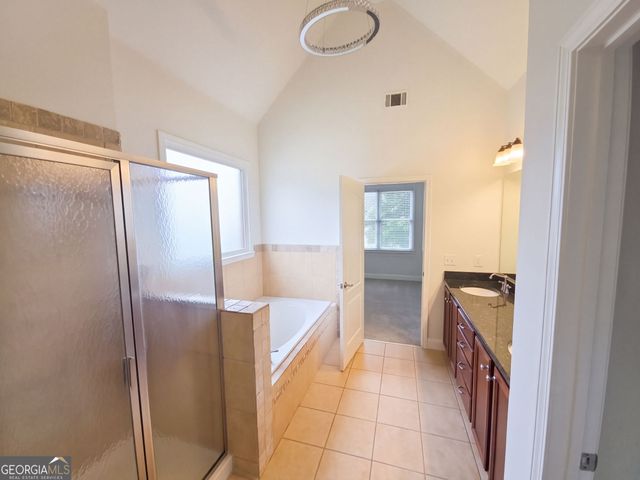 809 Arbor Way, Loganville, GA 30052