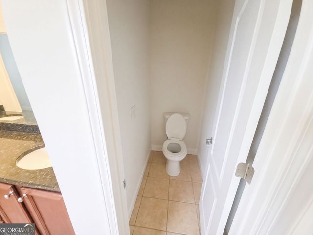 809 Arbor Way, Loganville, GA 30052