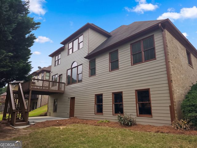 809 Arbor Way, Loganville, GA 30052