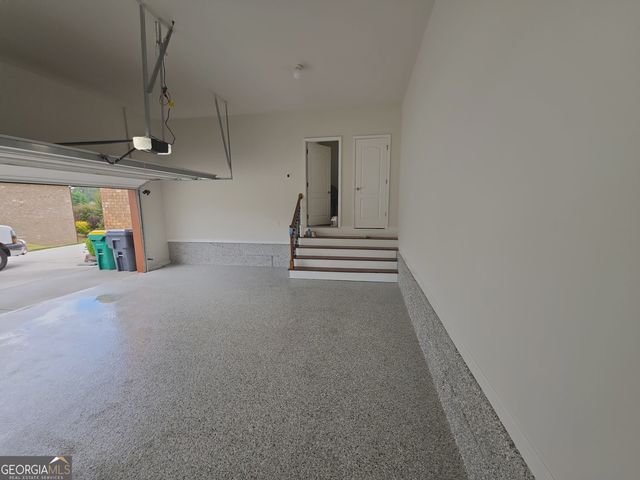 809 Arbor Way, Loganville, GA 30052