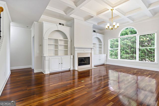 809 Arbor Way, Loganville, GA 30052