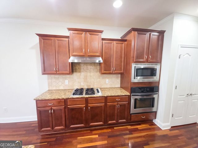 809 Arbor Way, Loganville, GA 30052