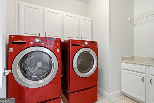809 Arbor Way, Loganville, GA 30052