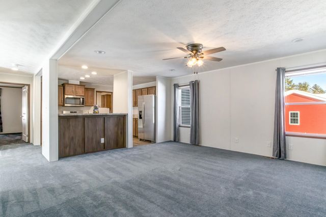 79 Diamondback Drive, Rochester, NH 03867