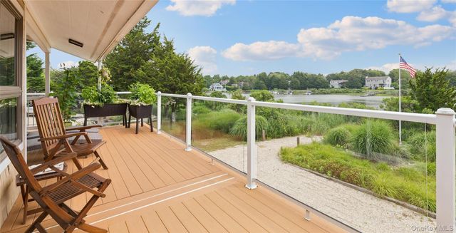 2245 Little Peconic Bay Lane, Southold, NY 11971