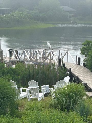 2245 Little Peconic Bay Lane, Southold, NY 11971