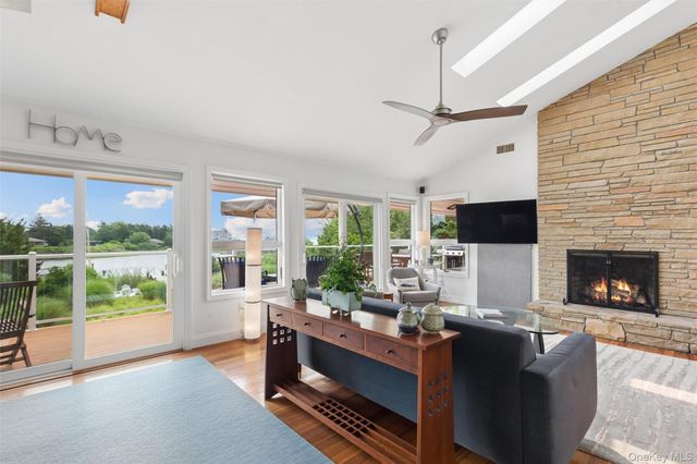 2245 Little Peconic Bay Lane, Southold, NY 11971