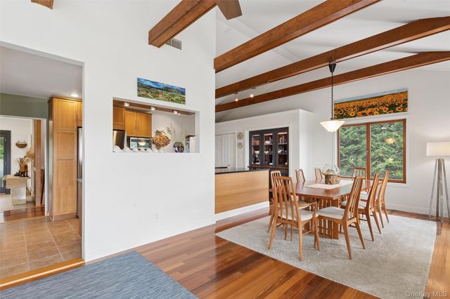 2245 Little Peconic Bay Lane, Southold, NY 11971