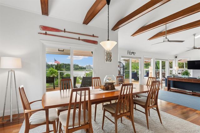 2245 Little Peconic Bay Lane, Southold, NY 11971