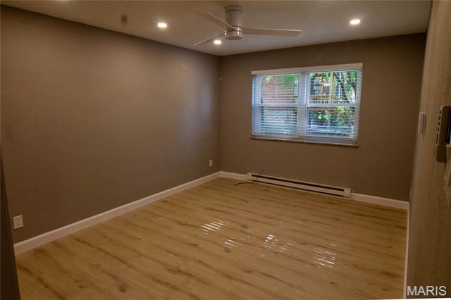 5349 Arsenal 8, St Louis, MO 63139