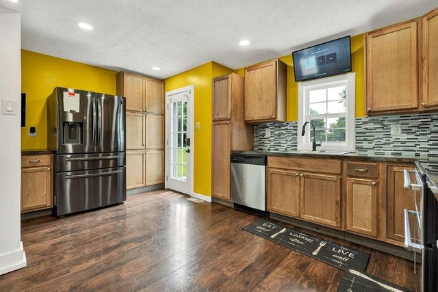1320 Benton Pike, NE, Cleveland, TN 37311