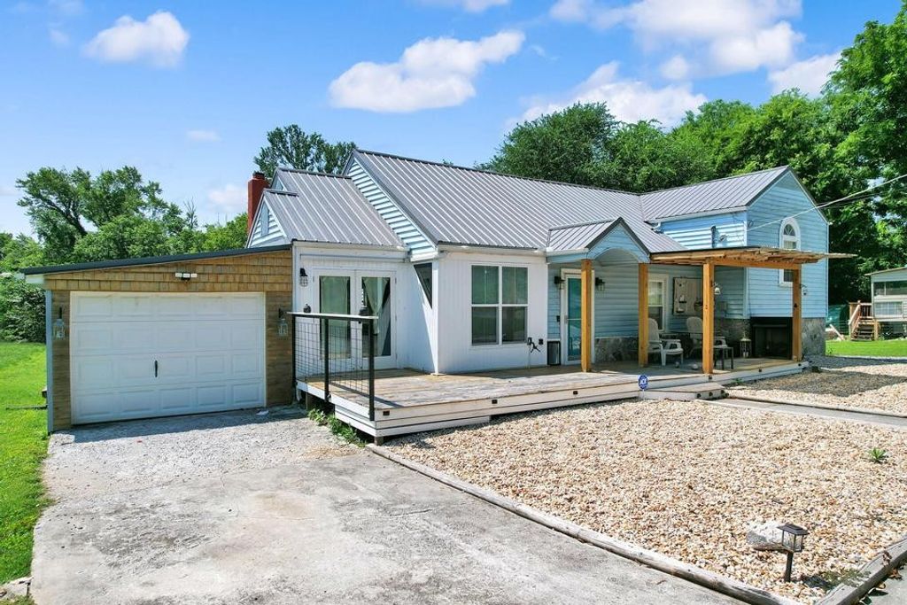 1320 Benton Pike, NE, Cleveland, TN 37311
