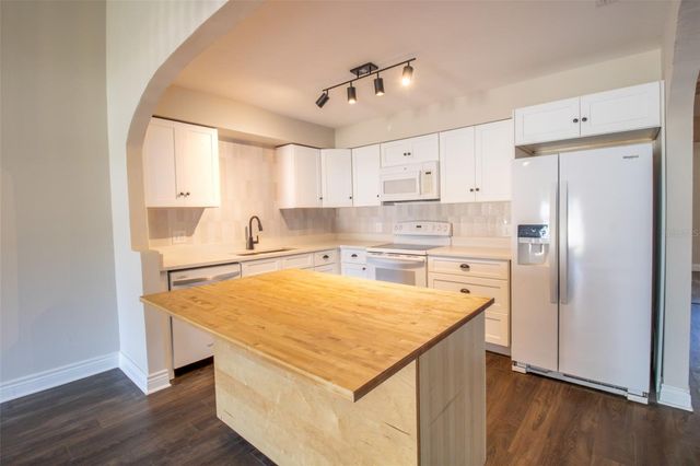 2928 MARTHA LANE, Land O Lakes, FL 34639