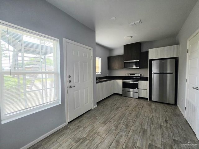 1514 Quitaca Drive 3, Edinburg, TX 78541