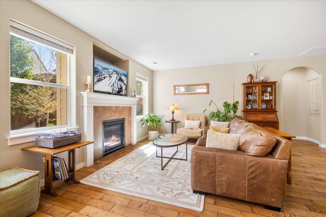 61134 Montrose Pass Street, Bend, OR 97702