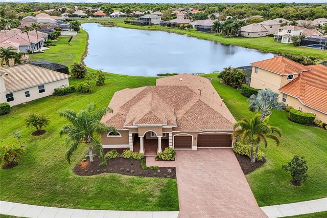 226 PETREL TRAIL, Bradenton, FL 34212