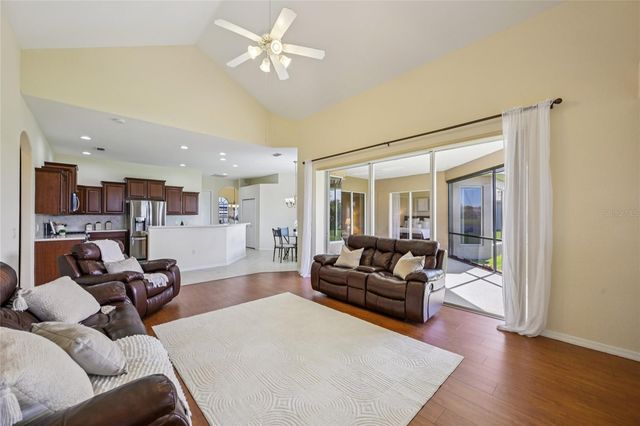 226 PETREL TRAIL, Bradenton, FL 34212