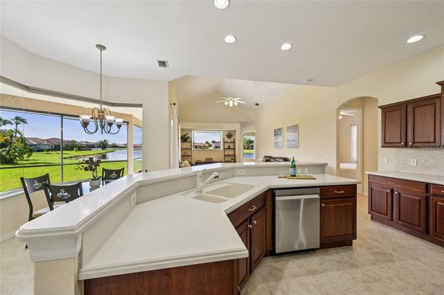 226 PETREL TRAIL, Bradenton, FL 34212