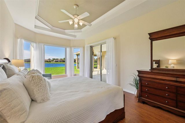 226 PETREL TRAIL, Bradenton, FL 34212