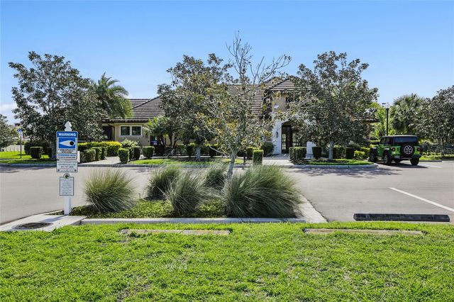 226 PETREL TRAIL, Bradenton, FL 34212